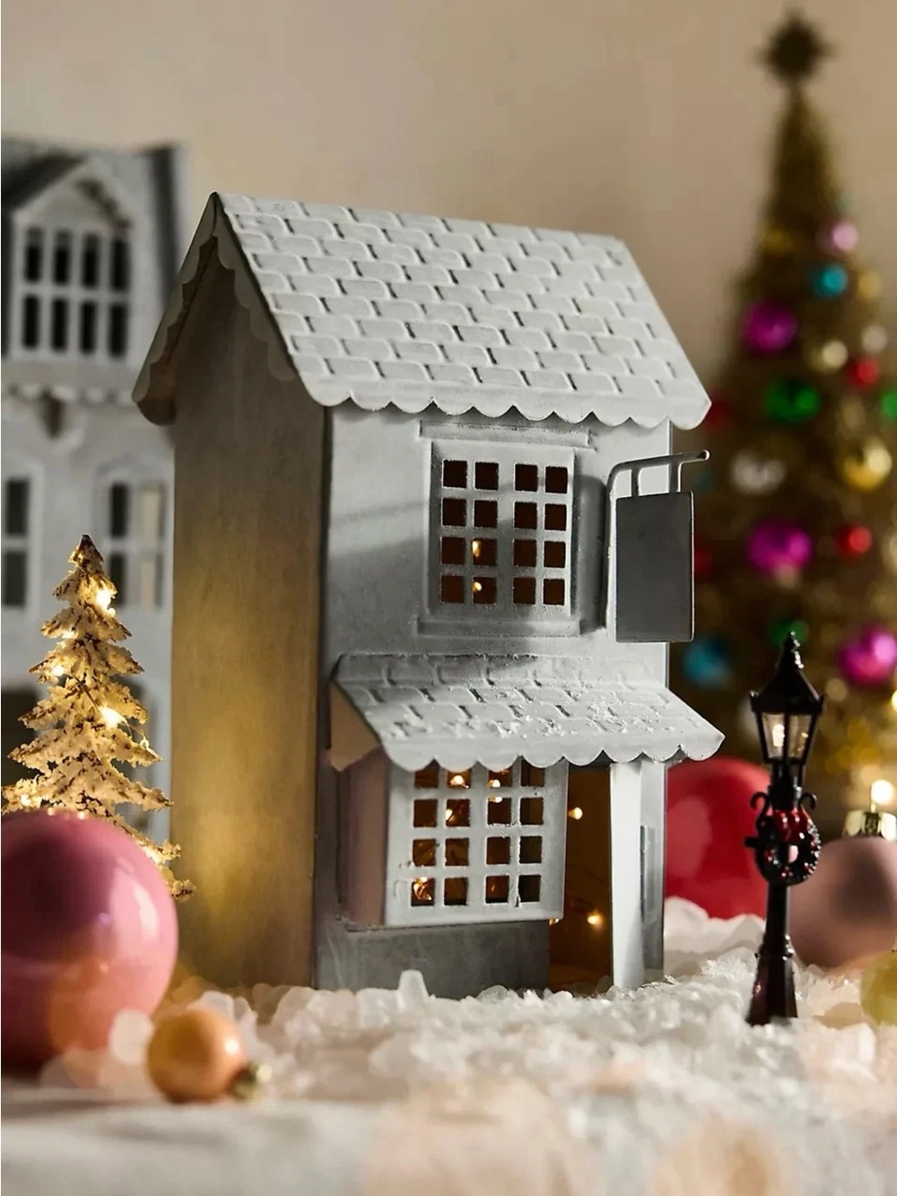 NEW Anthropologie Concordville Zinc Tavern Christmas Village Pub Alehouse 2025